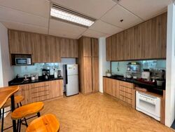 Samsung Hub (D1), Office #476525461
